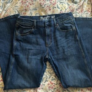 Wrangler slim boot 34/34